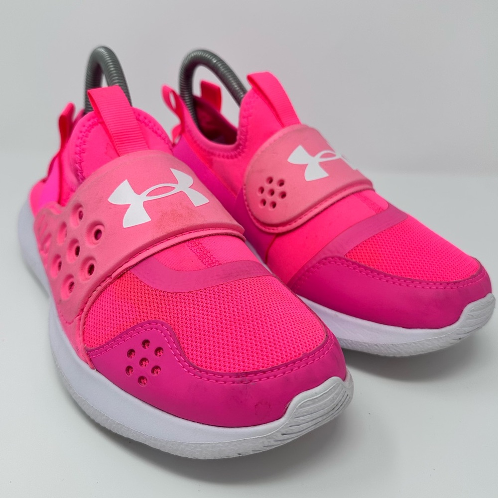 Under Armour Kids Pink slip on Athletic Shoes size 6y